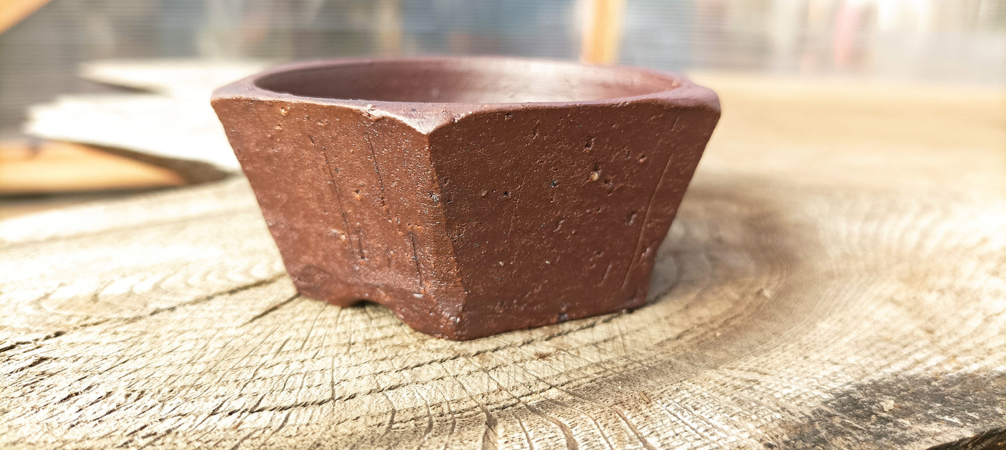 Hexagonal pot from Mr. Mitunobu Ito #5