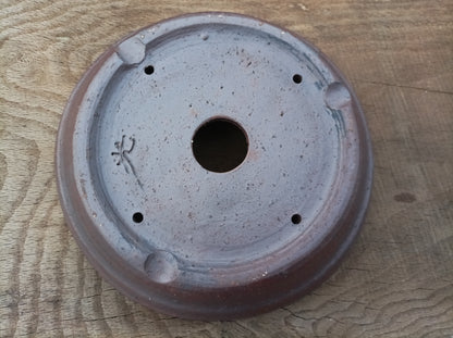 Large, shallow round pot by Mr. Mitunobu Ito #50